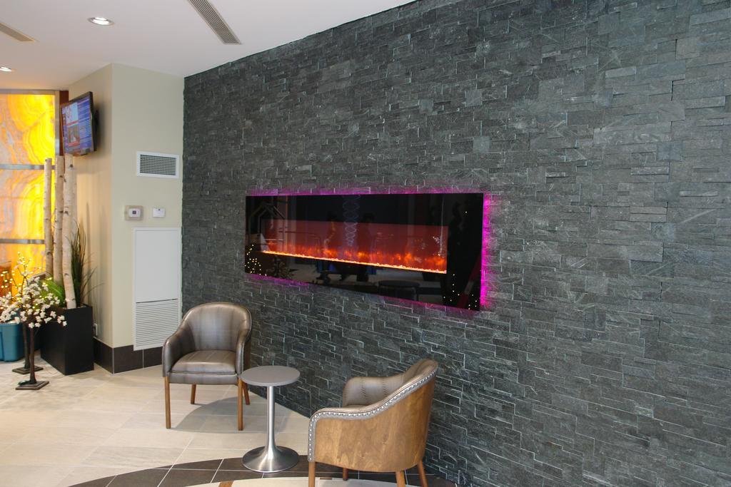 Goodwood Suites Μισισάουγκα Δωμάτιο φωτογραφία