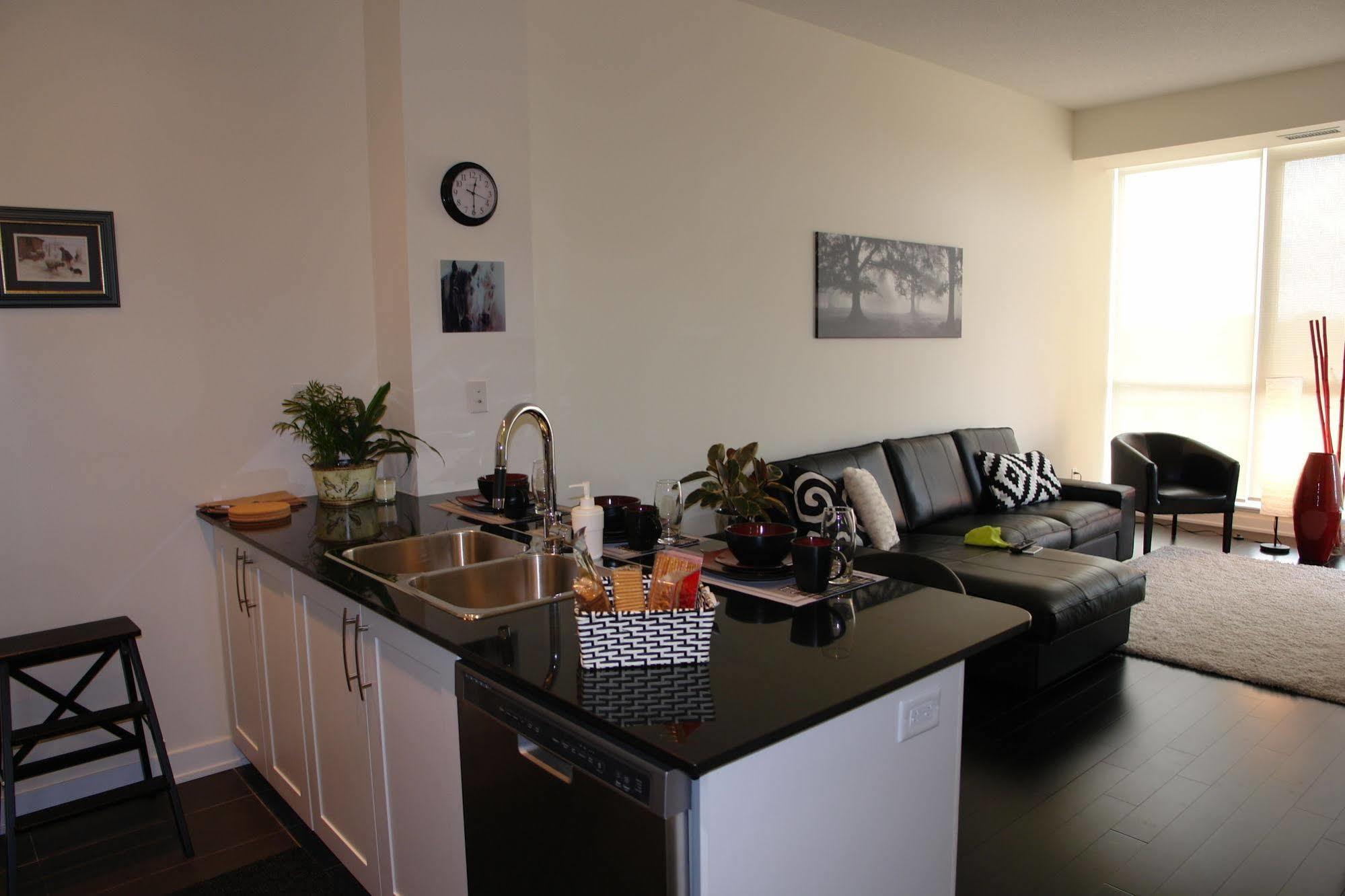 Goodwood Suites Μισισάουγκα Εξωτερικό φωτογραφία